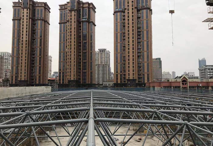 古交螺栓球网架结构